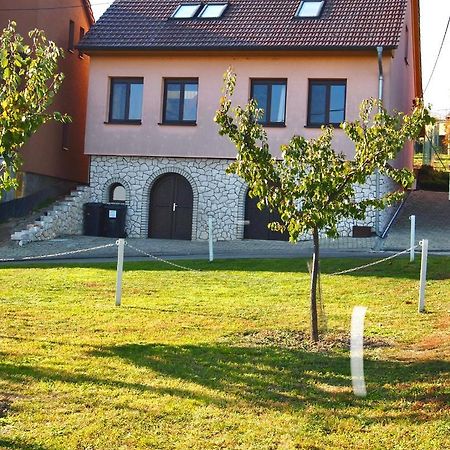 Apartman Nesyt Sedlec  Luaran gambar